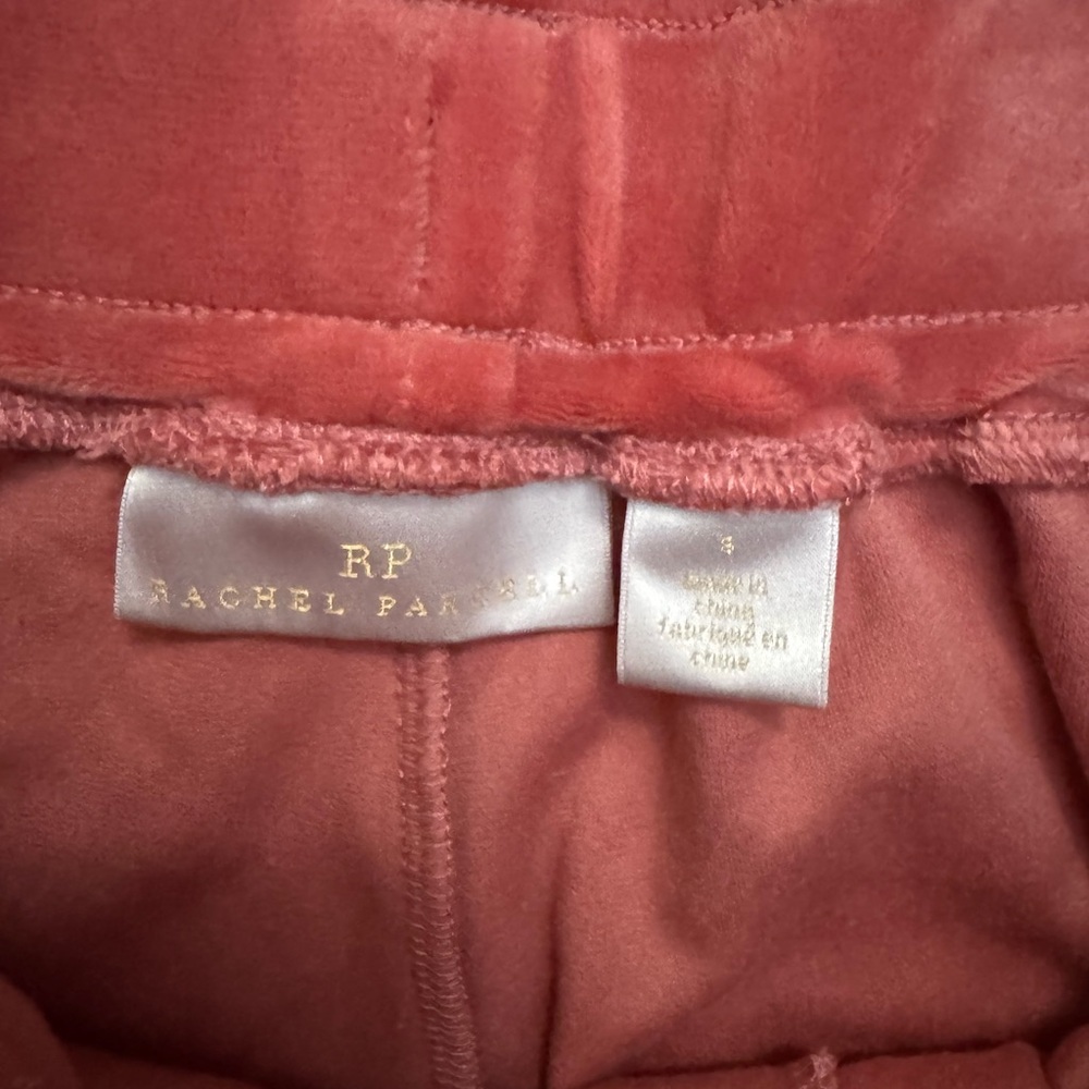 Rachel Parcell Coral Velour set - Picture 6 of 6